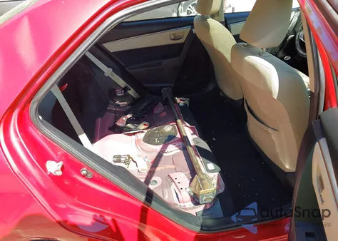 2016 Toyota Corolla Le Plus z USA, uszkodzony, nr VIN 2T1BURHE9GC546250